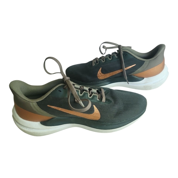 Nike Renew Ride 3 Running Shoes Green White Tan Size 8 - Picture 5 of 7
